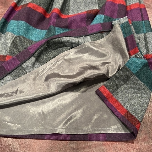 Vintage Victoire Petites Wool Pleated Plaid Midi Skirt - Size 10 - Picture 7 of 8